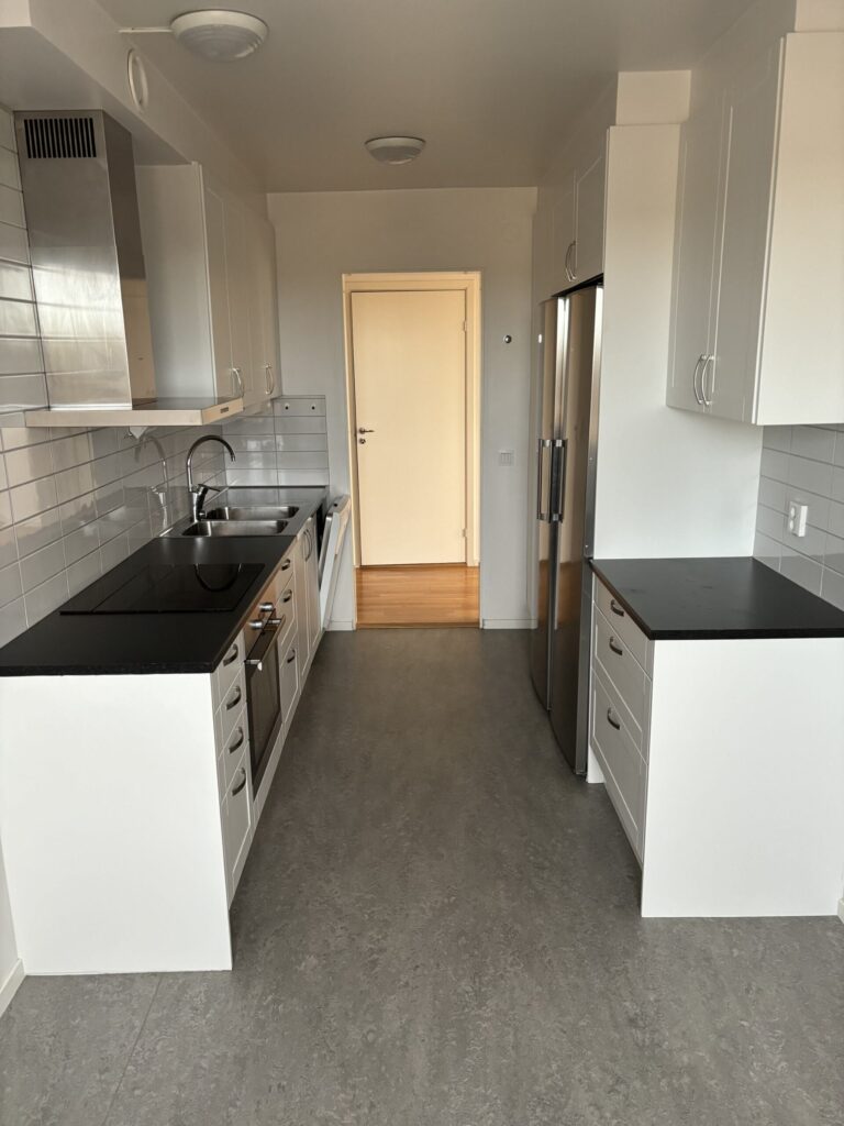 1b97a48e-85cf-4ab2-8577-c952b4cee155